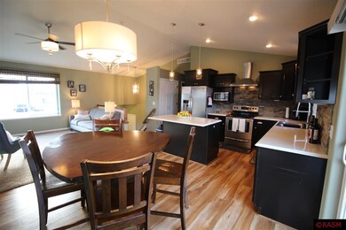 124 Timberwolf Ct, Mankato, MN 56001 - photo 4