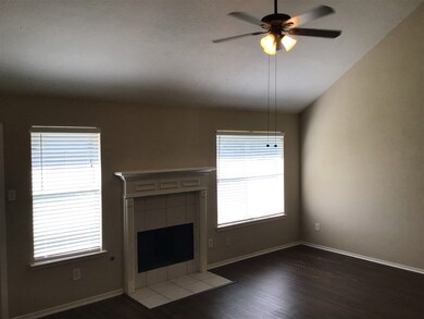 1207 Nantere Ct, Rosenberg, TX 77471 - photo 3