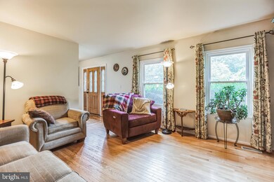 275 Southdale Ct, Dunkirk, MD 20754 - photo 5