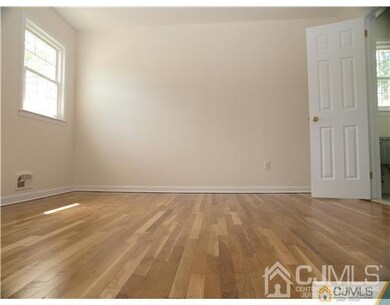 3 Lambert St, Woodbridge, NJ 07095 - photo 5