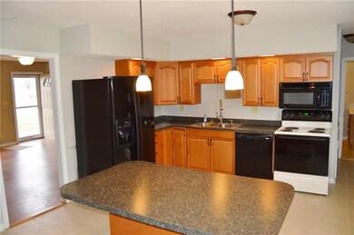 6024 Evelyn Ave, Franklin, IN 46131 - photo 7