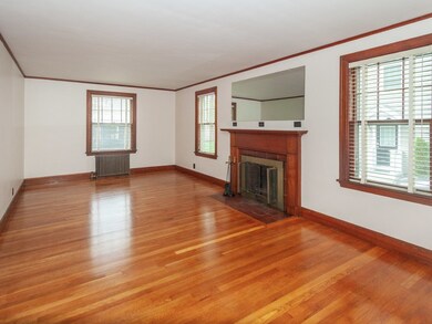 32 Thornton Rd, Waltham, MA 02453 - photo 5