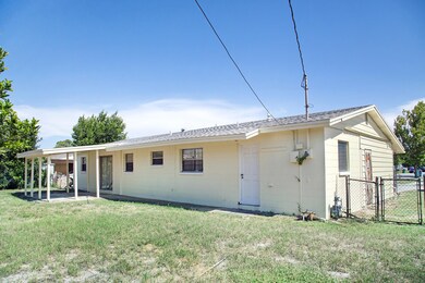 906 Bristol Dr, Cocoa, FL 32922 - photo 2