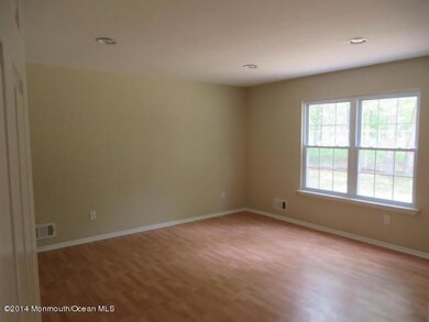 38 Edna Ct, Toms River, NJ 08755 - photo 7