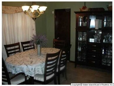 5 Echo Place, Staten Island, NY 10314 - photo 3