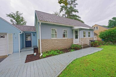 7 Swayze Dr, Latham, NY 12110 - photo 4