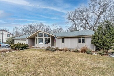 18 Oakcrest Dr, Westfield, MA 01085 - photo 4