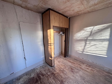 U1 Bedroom 1