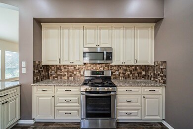 17807 Fairgrove Park Dr, Houston, TX 77095 - photo 6