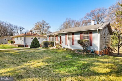 14404 Gaines Ave, Rockville, MD 20853 - photo 2