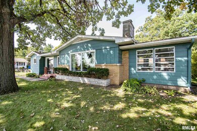 2204 Newberry St, Davenport, IA 52804 - photo 2