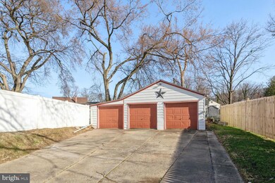 412 Center Ave, Runnemede, NJ 08078 - photo 3