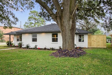 803 Judiway St, Houston, TX 77018 - photo 2