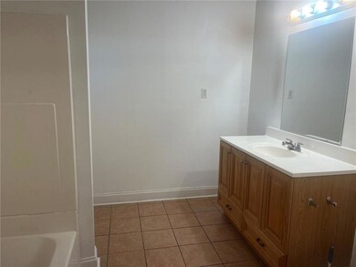 4860 Metropolitan Dr, New Orleans, LA 70126 - photo 6