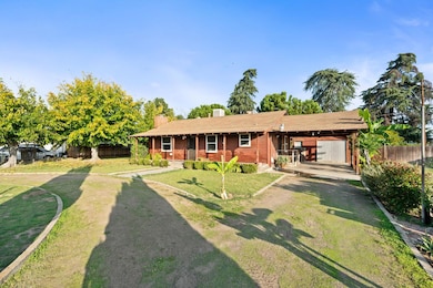 4785 E Andrews Ave, Fresno, CA 93726 - photo 4