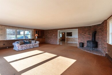 29 Dartmouth Ave, Lebanon, NH 03766 - photo 4