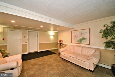 Lafayette Greene Condominium unit A338, Lafayette Hill, PA 19444 - photo 5