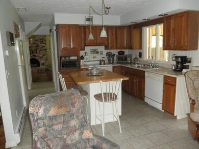 80 S Lisbon Rd, Lewiston, ME 04240 - photo 5