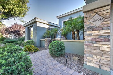 2899 E Sierra Madre Ave-6