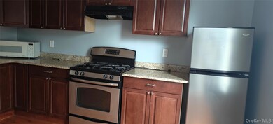 104 Winnikee Ave unit 3, Poughkeepsie, NY 12601 - photo 4