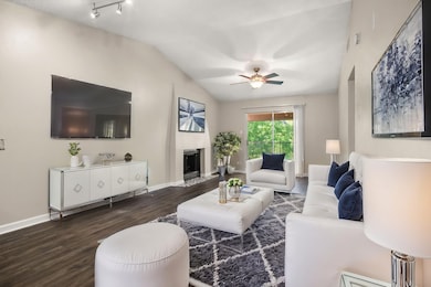 6050 Melody Ln unit 341, Dallas, TX 75231 - photo 5