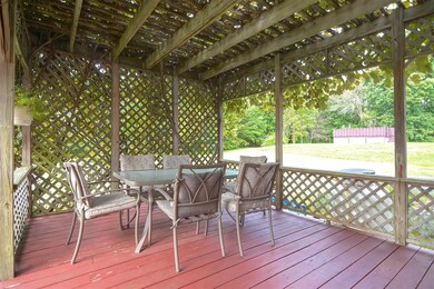 94 Scobie Pond Rd, Derry, NH 03038 - photo 7