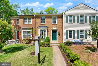 7908 Pebble Brook Ct, Springfield, VA 22153 - photo 4