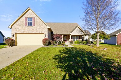 998 Young's Creek Dr, Franklin, IN 46131 - photo 2