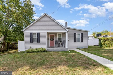 339 W Perry St, Enola, PA 17025 - photo 2