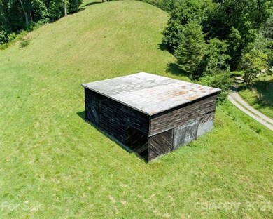 1093 Lickskillet Rd, Burnsville, NC 28714 - photo 4