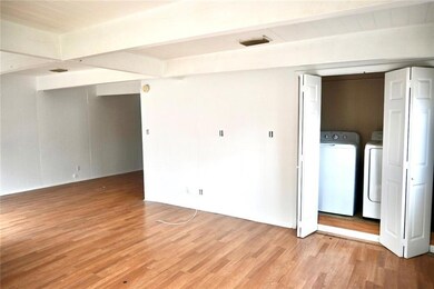 In-Unit laundry