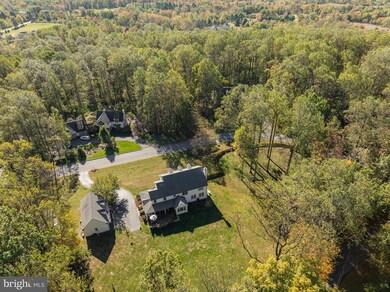 121 Warwick Chase, Pottstown, PA 19465 - photo 4