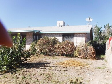 11413 Jack Cupit Ln, El Paso, TX 79936 - photo 2