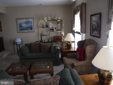 9 Briarwood Ct, Newtown, PA 18940 - photo 5