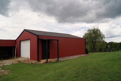 9042 Spring Creek Rd, Cookeville, TN 38506 - photo 7