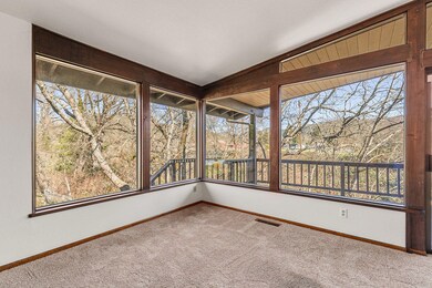299FoothillBlvd-006