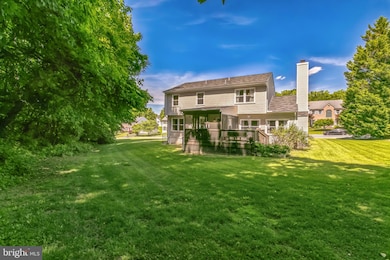 16068 Hayes Ln, Woodbridge, VA 22191 - photo 2