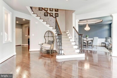 25084 Malmsbury Terrace, Chantilly, VA 20152 - photo 2