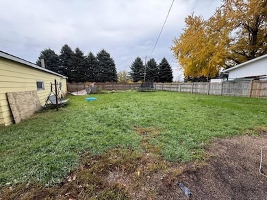 Double fenced-in yard