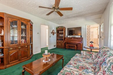 242 B St, Middlesex, NJ 08846 - photo 5