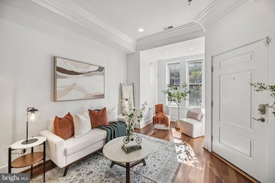 1435 Euclid St NW unit 2, Washington, DC 20009 - photo 2