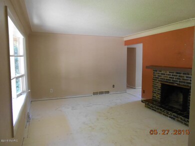 2705 Bach Ave, Portage, MI 49024 - photo 2