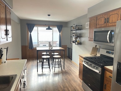 2908 Wake Island Dr, Joliet, IL 60435 - photo 5