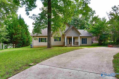 9440 Sergeant Holden Lane, Athens, AL 35614