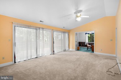 125 Newburg Ave, Catonsville, MD 21228 - photo 4