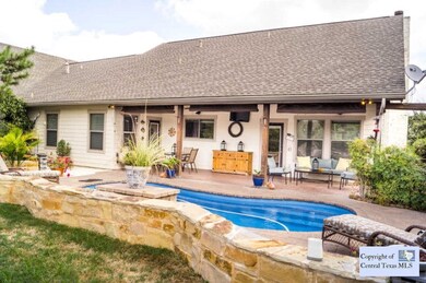 Covered Patio: Rear View of Patio/Pool area