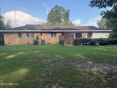 230 Vardaman St N, Wiggins, MS 39577 - photo 6