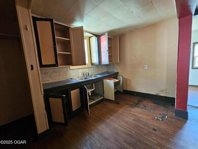 514 W Macon St, Carthage, MO 64836 - photo 5