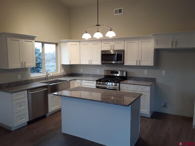 New home for sale in Cedaredge Colorado.  Granite 