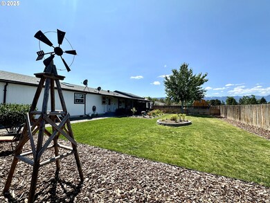 970 L St, Baker City, OR 97814 - photo 4